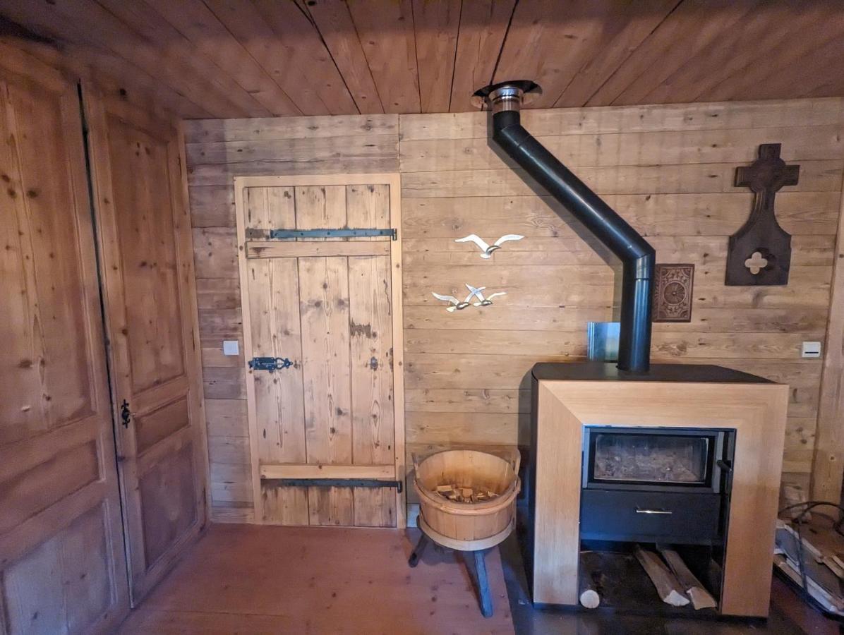 Bas De Chalet Au Coeur Des Aravis, Entre Lac Et Montagne Saint-Jean-de-Sixt Exterior foto